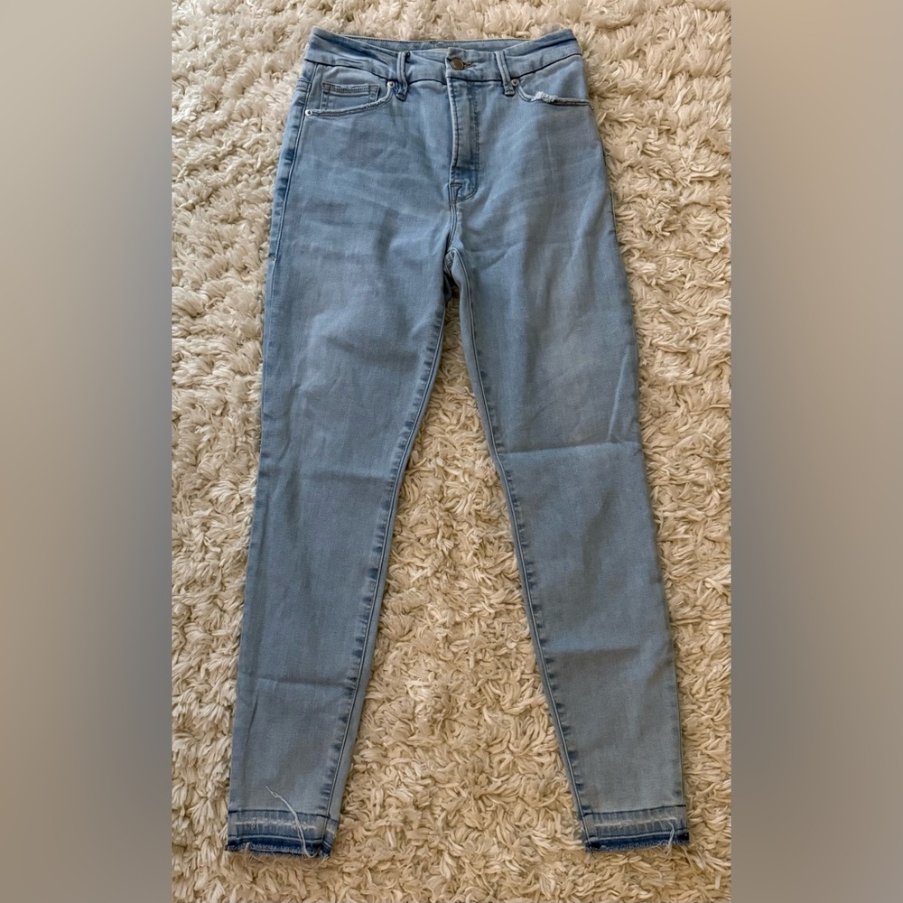 Good American Light Blue Skinny Jeans